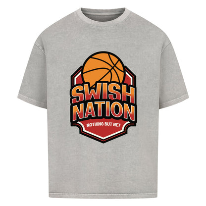 Washed Grey Oversized T-Shirt mit einem zentralen Print: Orangefarbener Basketball über dem Schriftzug „SWISH NATION“ und „NOTHING BUT NET“ in einem rot umrandeten Wappen-Design.